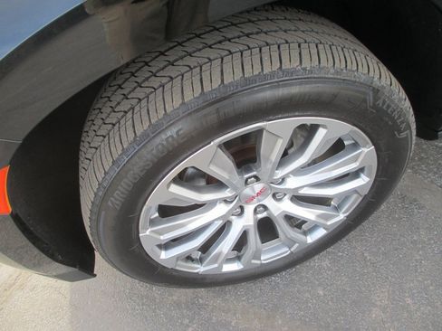 Certified 2023 GMC Yukon XL Denali image 12