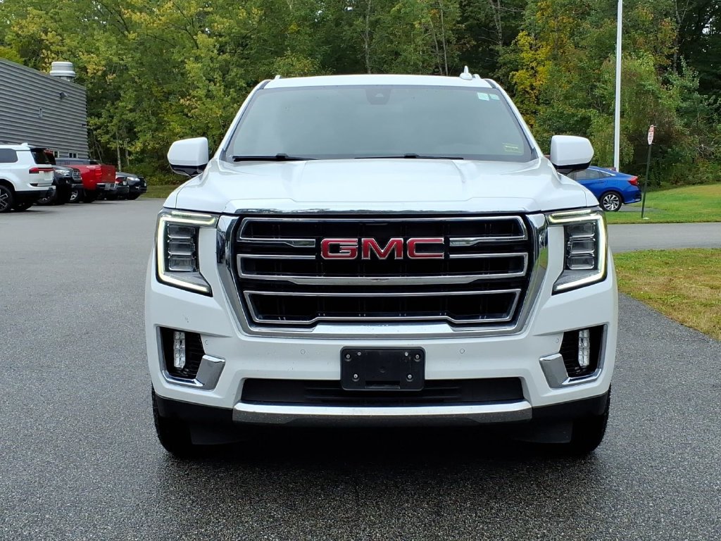 Used 2022 GMC Yukon SLT AWD/4WD image 2