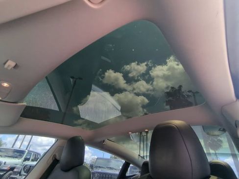Used 2021 Tesla Model 3 Standard Range Plus RWD image 21
