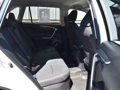 Certified 2024 Toyota RAV4 LE AWD/4WD image 23