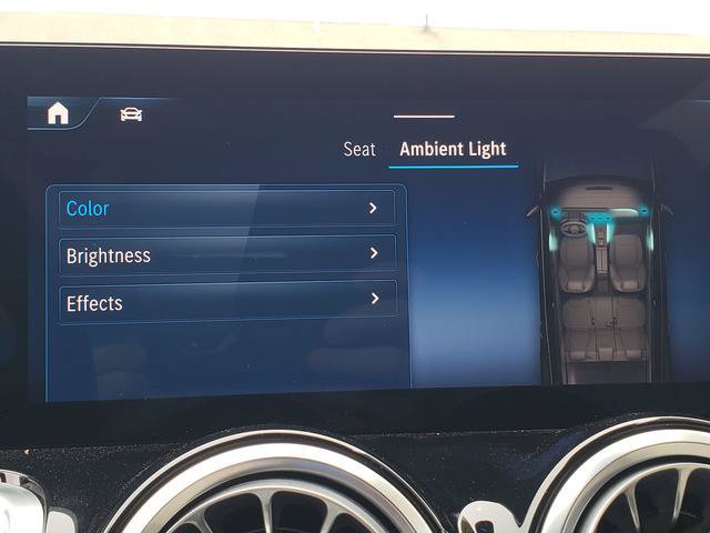 New 2025 Mercedes-Benz GLB 250 4MATIC image 31