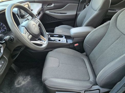 Used 2020 Hyundai Santa Fe SE FWD image 9