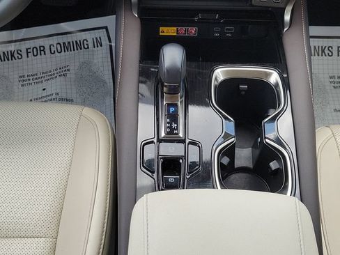 Used 2024 Lexus RX 350 FWD w/ Technology Package image 16
