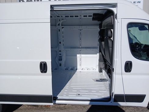New 2026 RAM ProMaster 3500 w/ Power Group image 9