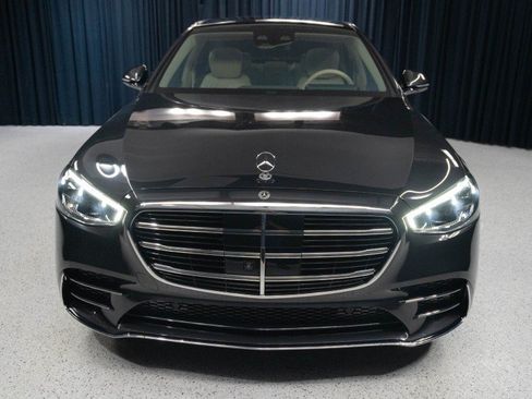 Certified 2026 Mercedes-Benz S 580e 4MATIC Sedan image 2