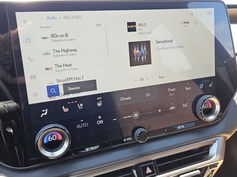 Used 2023 Lexus RX 350 Premium w/ Cold Area Package FWD image 20