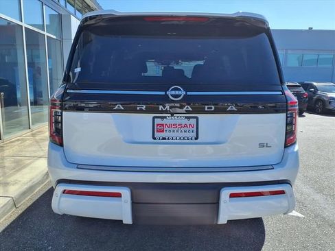 New 2026 Nissan Armada SL AWD/4WD image 9