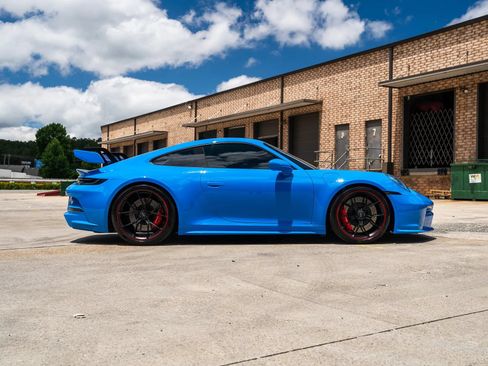 Used 2022 Porsche 911 GT3 RWD image 11