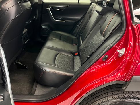 Used 2024 Toyota RAV4 Adventure image 21