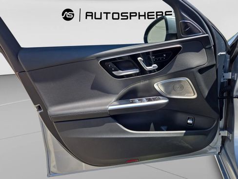 Used 2024 Mercedes-Benz C 300 Sedan image 13