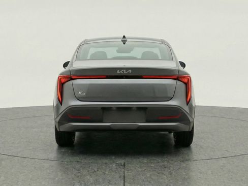 Used 2025 Kia K4 LXS image 7