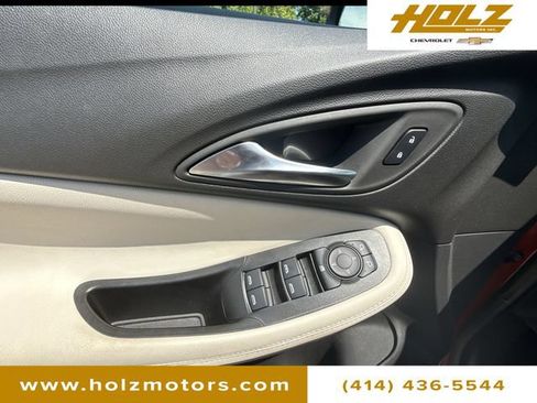 Used 2024 Buick Encore GX Sport Touring AWD/4WD image 22
