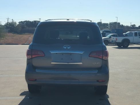Used 2015 INFINITI QX80 w/ 22" Wheel Package image 6