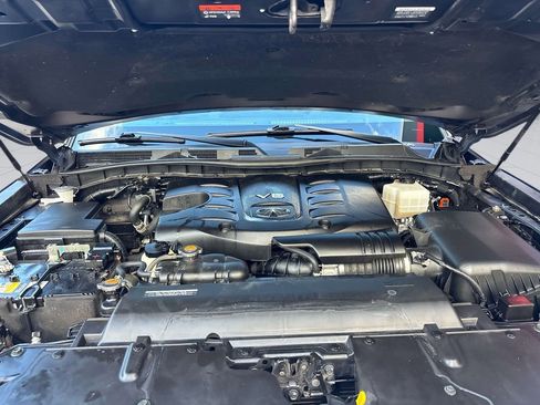 Used 2024 INFINITI QX80 Luxe image 10