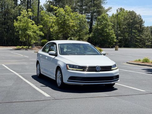 Used 2017 Volkswagen Jetta S FWD image 1