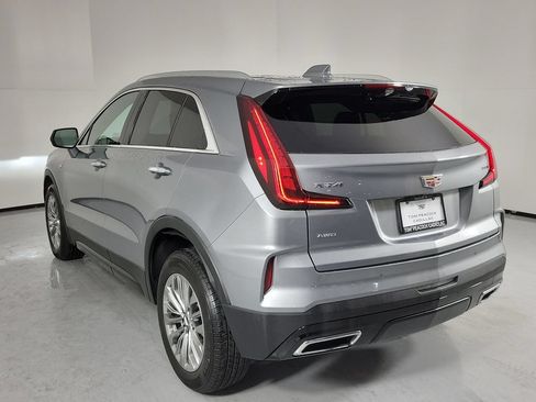 Used 2024 Cadillac XT4 Premium Luxury AWD/4WD image 4