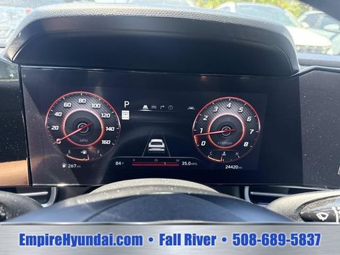 Certified 2024 Hyundai Elantra SEL FWD image 31