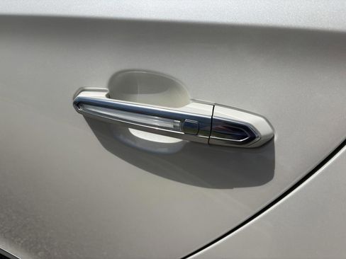 Used 2014 Cadillac XTS Premium w/ Driver Assist Package image 42