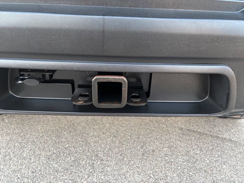 Used 2019 Jeep Renegade Latitude w/ Cold Weather Group image 21