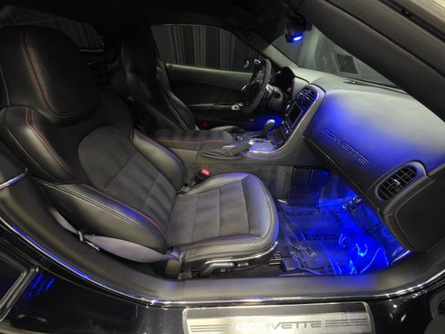 Used 2012 Chevrolet Corvette Grand Sport w/ 3LT Preferred Equipment Group RWD image 2