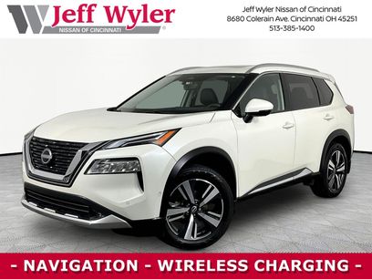 Certified 2022 Nissan Rogue Platinum w/ Head-Up Display Package