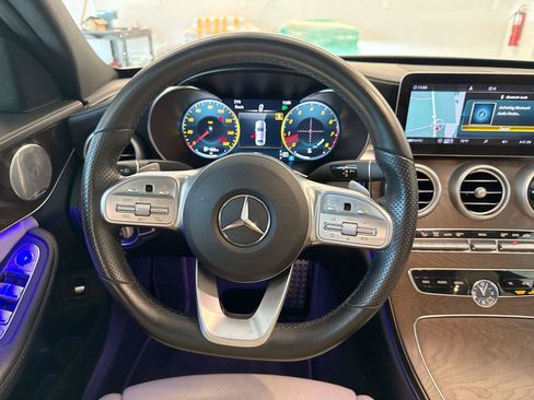 Used 2021 Mercedes-Benz C 300 4MATIC Sedan image 11