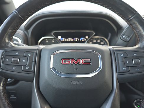 Used 2021 GMC Sierra 2500 AT4 w/ AT4 Preferred Package image 22