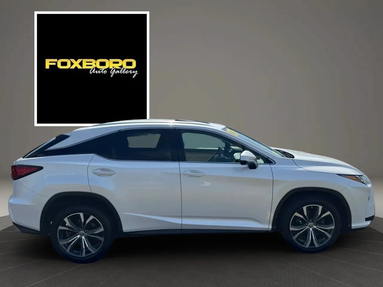 Used 2017 Lexus RX 350 AWD w/ Premium Package image 4