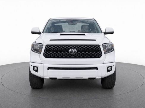 Used 2021 Toyota Tundra 4x4 CrewMax image 6