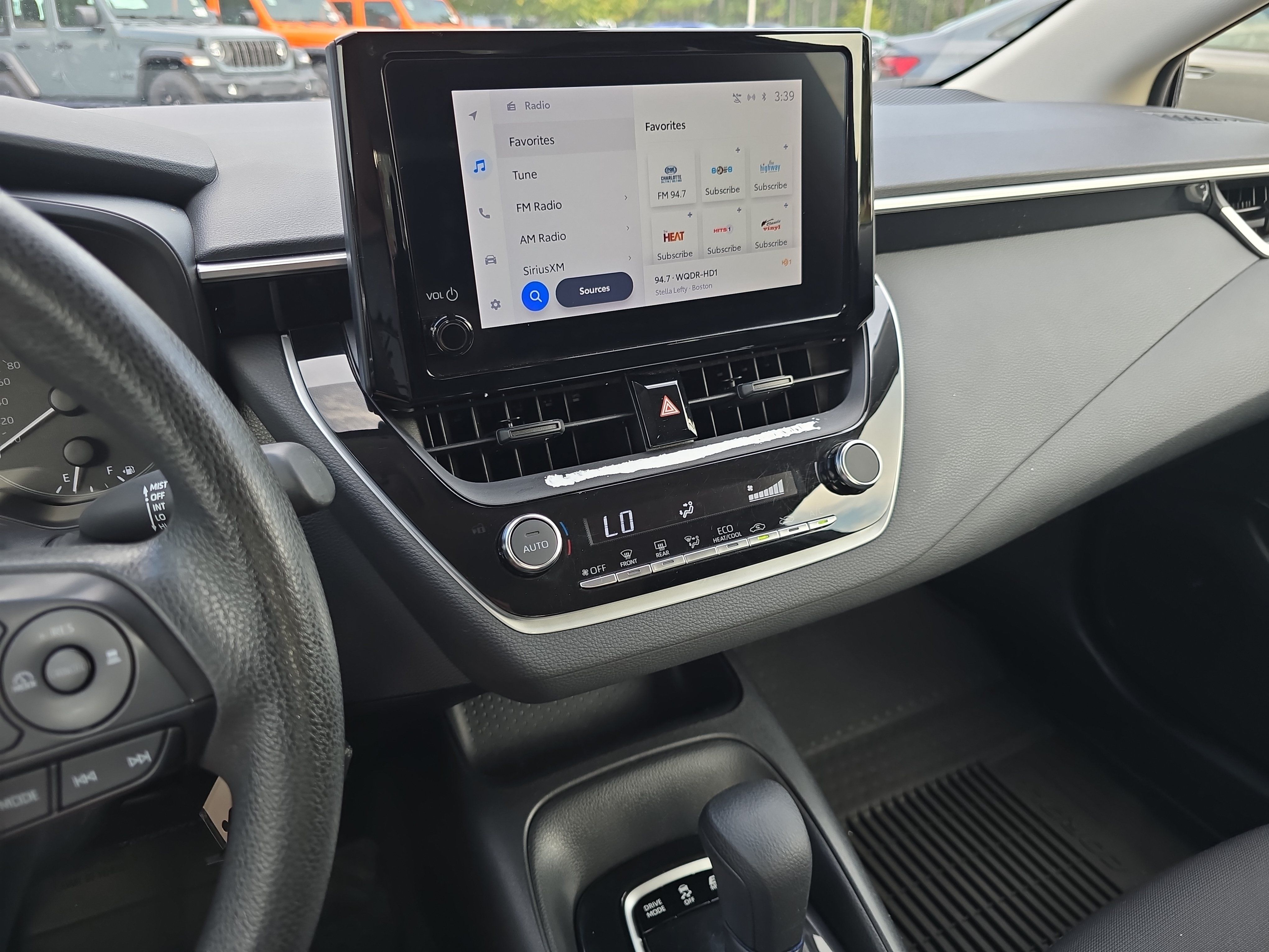 Used 2023 Toyota Corolla LE FWD image 19