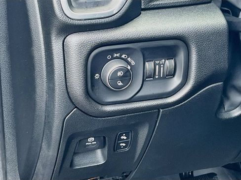 Used 2023 RAM 1500 Laramie RWD image 10
