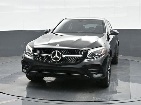 Used 2019 Mercedes-Benz GLC 300 4MATIC Coupe image 12