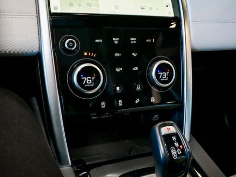 Used 2022 Land Rover Discovery Sport SE R-Dynamic image 42