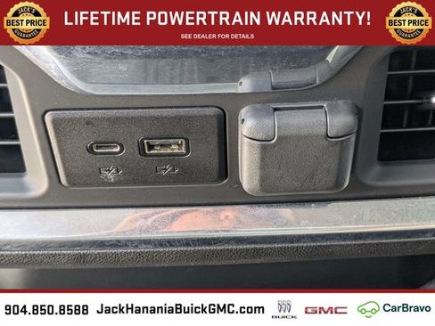 Used 2022 GMC Sierra 3500 Denali w/ Technology Package AWD/4WD image 14
