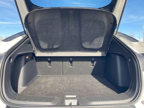 Used 2025 Buick Envista Sport Touring image 11