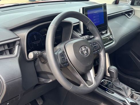 Certified 2023 Toyota Corolla Cross XLE w/ Convenience Package AWD/4WD image 8