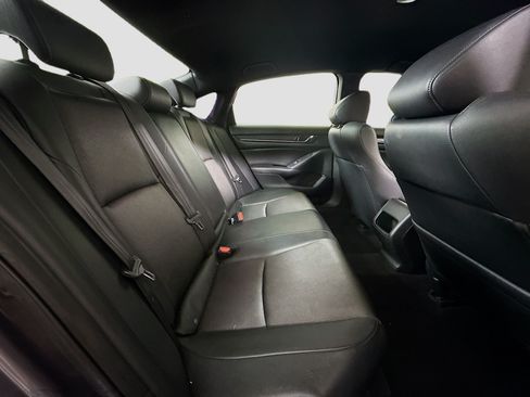 Used 2019 Honda Accord Sport image 27