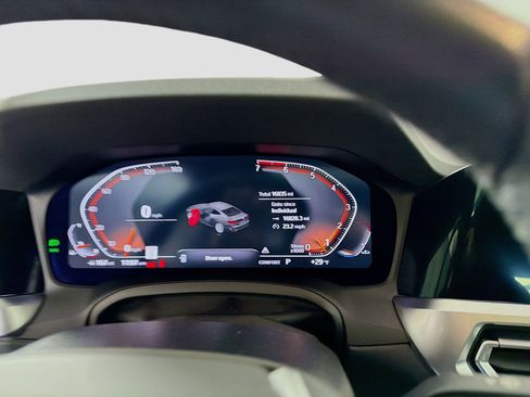 Used 2023 BMW 430i xDrive Coupe w/ Premium Package image 13