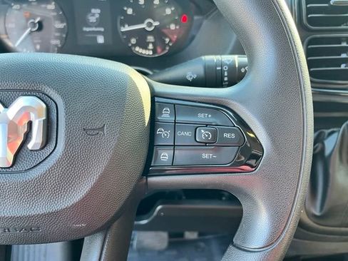 Used 2025 RAM ProMaster 3500 w/ Convenience Group FWD image 25