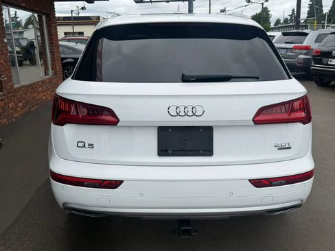Used 2018 Audi Q5 2.0T Premium Plus w/ Premium Plus Package AWD/4WD image 5