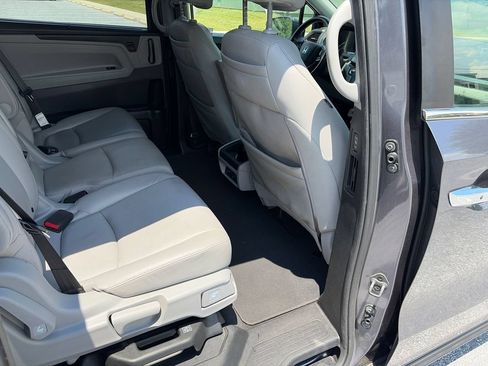 Used 2019 Honda Odyssey EX-L image 15