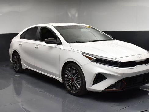Certified 2024 Kia Forte GT FWD image 2
