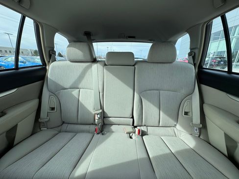 Used 2013 Subaru Outback 2.5i image 15