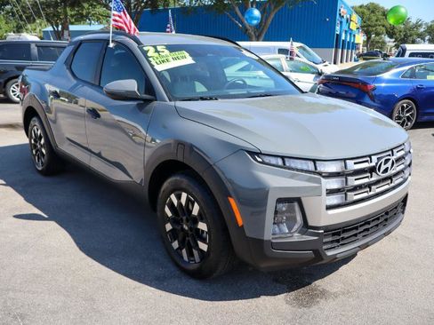 Used 2025 Hyundai Santa Cruz SEL FWD image 7