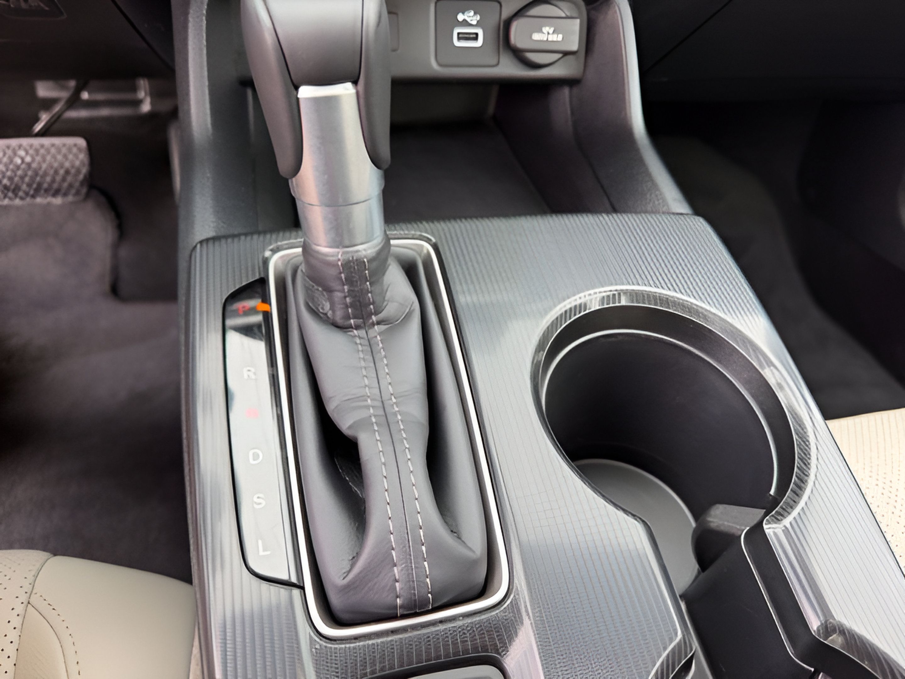 Used 2024 Honda Civic EX-L image 19