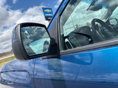Certified 2018 Chevrolet Silverado 1500 LT w/ All Star Edition AWD/4WD image 30