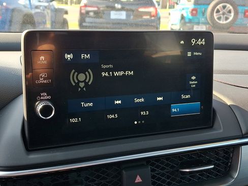 Certified 2025 Acura ADX A-Spec image 17