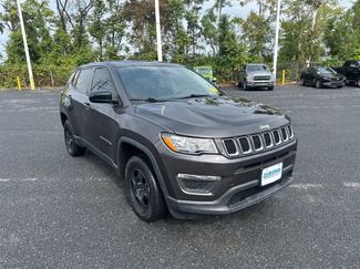 Used 2018 Jeep Compass Sport w/ Tech Group image 1