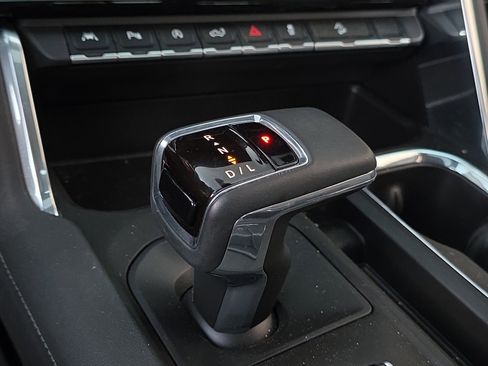 Used 2025 GMC Sierra 1500 Denali image 27