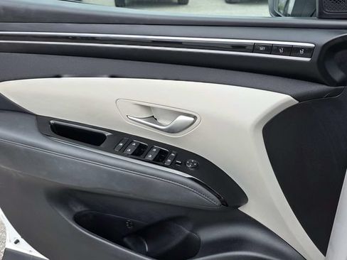 Used 2024 Hyundai Tucson Limited FWD image 15